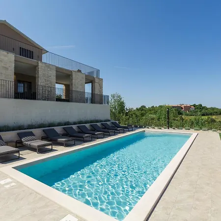 Istriana By Seeadria Tourist Agency *